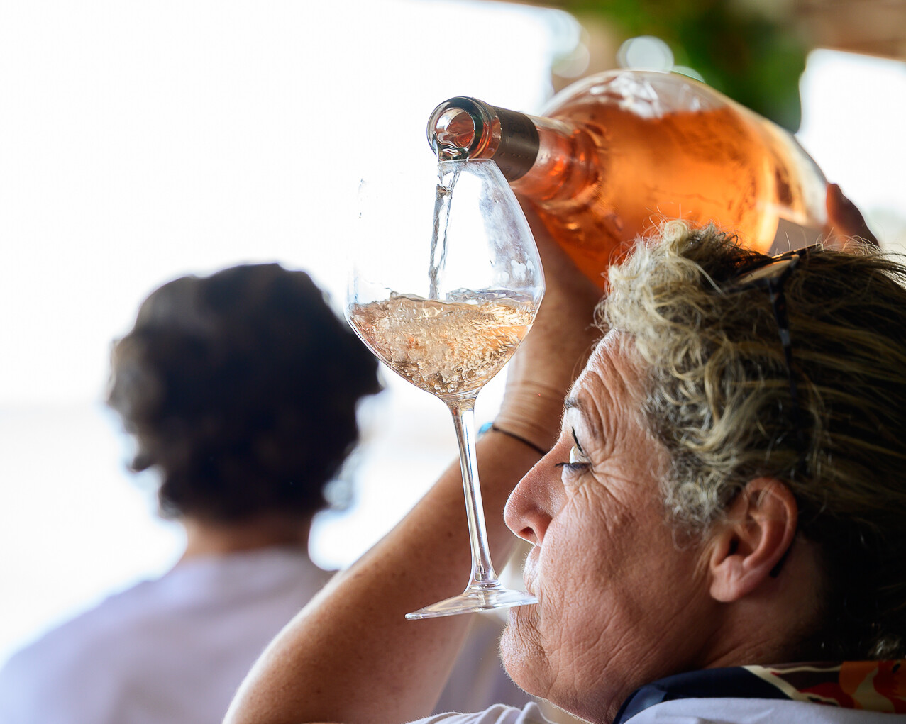 drink some rosé wine for your day at anjuna beach club